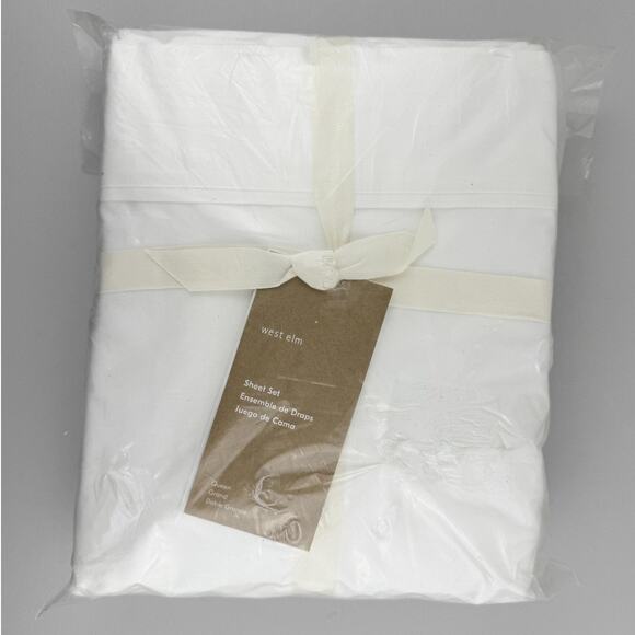 West Elm 400 Thread Count Sateen Sheet Set Queen White Cotton Wide Hem NWT - Picture 8 of 9